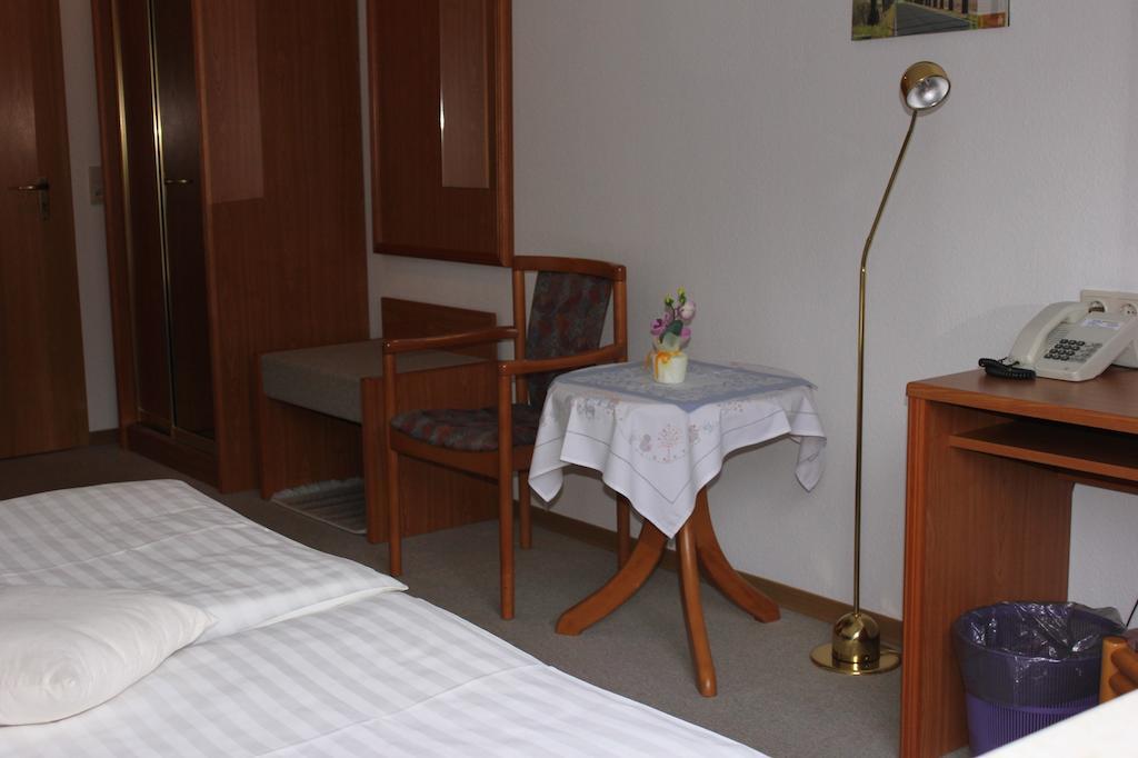 Hotel Kirchner Tharandt Room photo